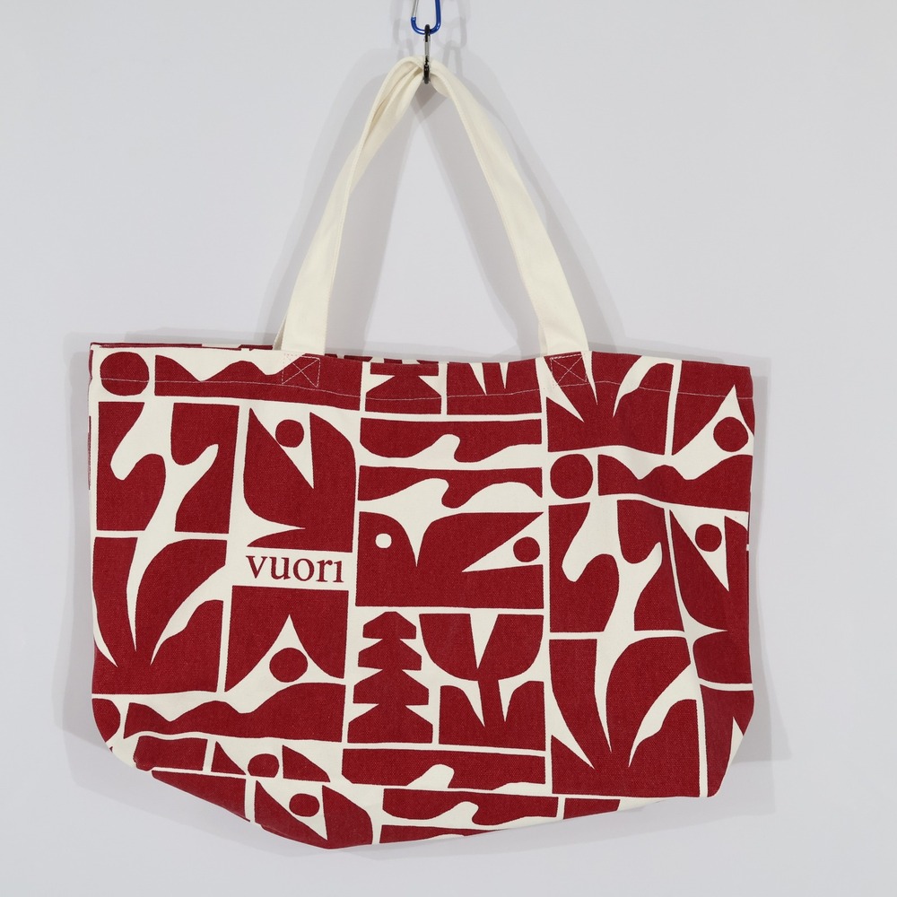 Vuori Holiday 25 Tote Women Red Abstract Canvas Modern Beach Travel Limited NWT